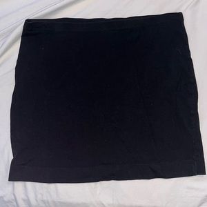 H&M black skirt